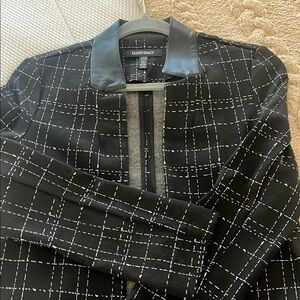 Ellen Tracy XS black window pane